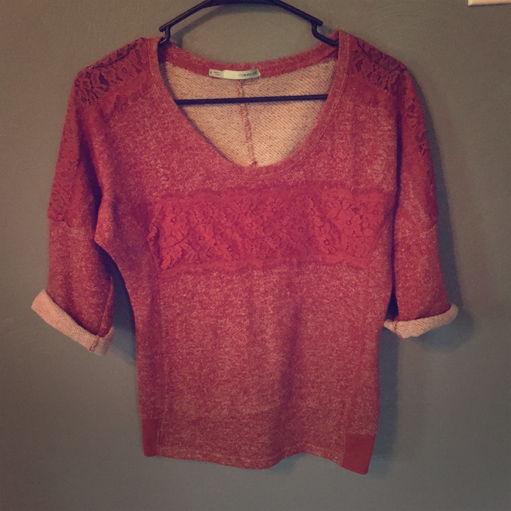 Red half sleeve sweater